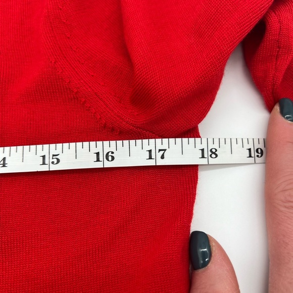 BOSS Hugo Boss Red Superfine Merino Wool Sweater – Size Medium – New with Tags - Picture 10 of 12